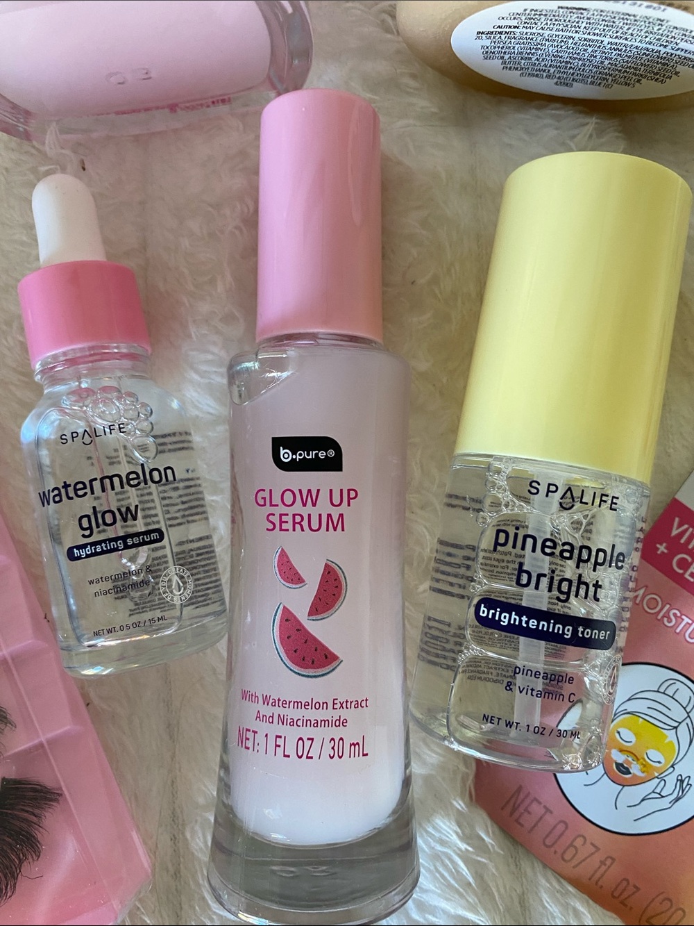 Beauty Skincare Bundle 😍💕 - Picture 3 of 5